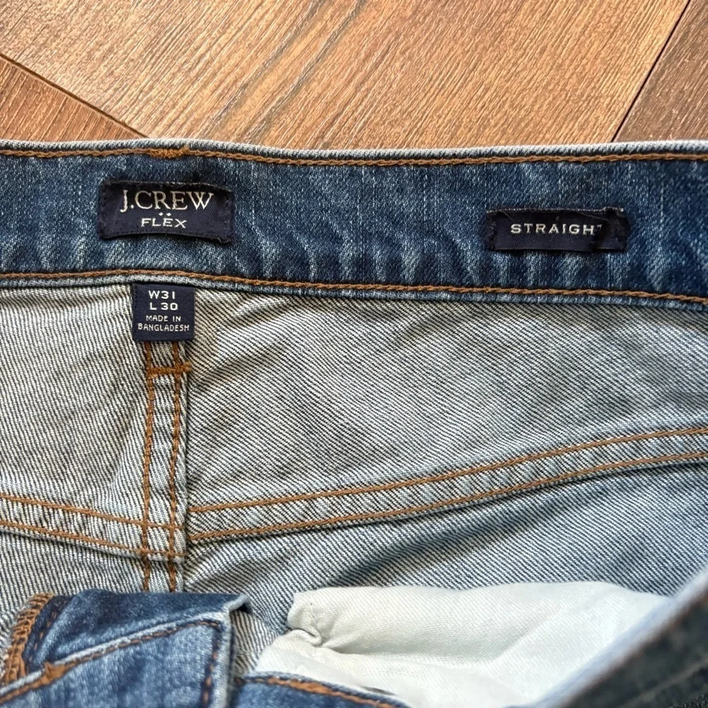 J crew dark wash Straight-fit jean in signature flex